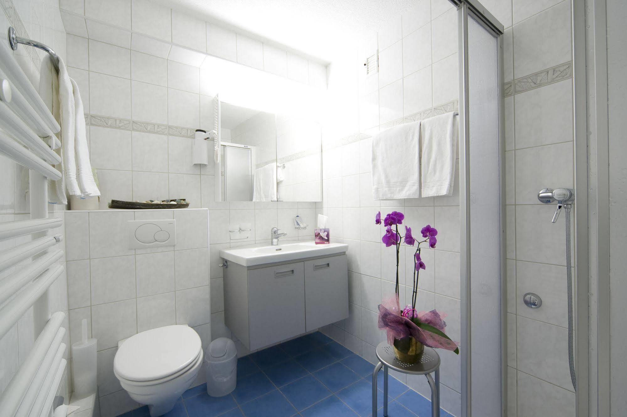Dala Hotel 3*